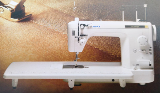 JUKI職業用ミシン　SL700EX