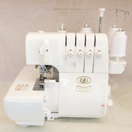 中古・ベビーロック　衣縫人4本糸　ＢＬ577EXS